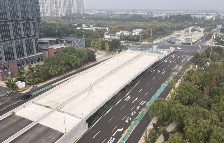 腊山河西路北延工程有序推进