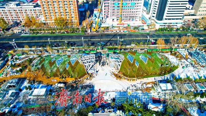 穹顶披绿衣 地铁融公园 济南地铁4号线泉城公园站打造生态新地标