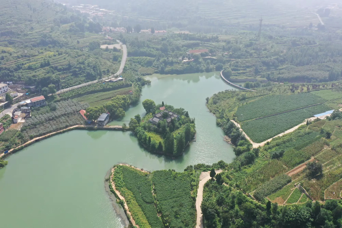 不藏了，摊牌了，这里才是夏天该去的地方！