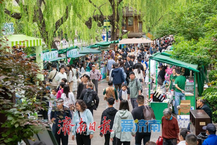 “五一”假期全市30家重点旅游景区累计接待游客395.78万人次