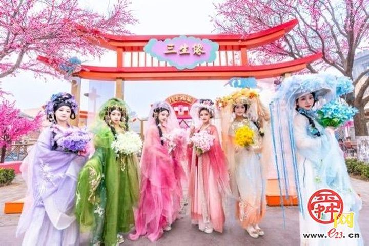 海陆仙年·双园共沸 济南融创文旅城新春盛典火热上演，全景沉浸式年味体验燃爆泉城春节档