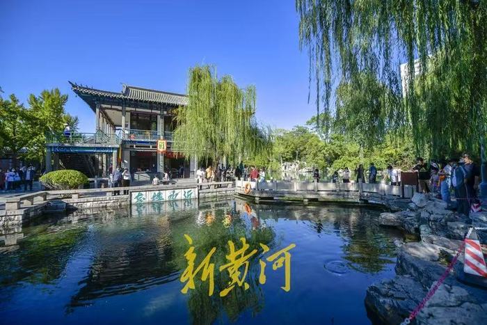 同比增长5.0%，前三季度济南全市消费品市场保持稳定增长