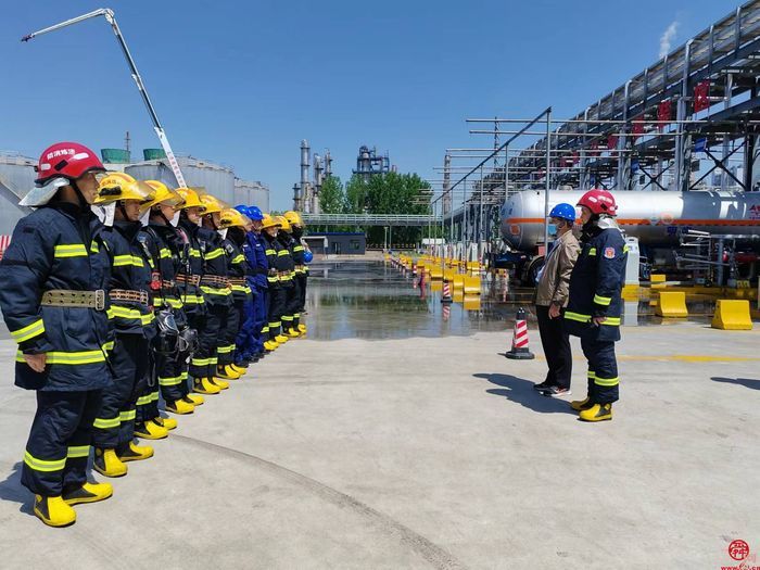 厉兵秣马以练促战 