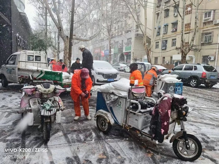 济南各区县以雪为令，全力以赴保畅通护民安