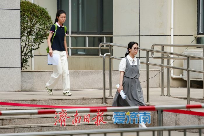 在鲁本科综合评价招生校测启动 面试重点考查考生学科基础、创新精神等