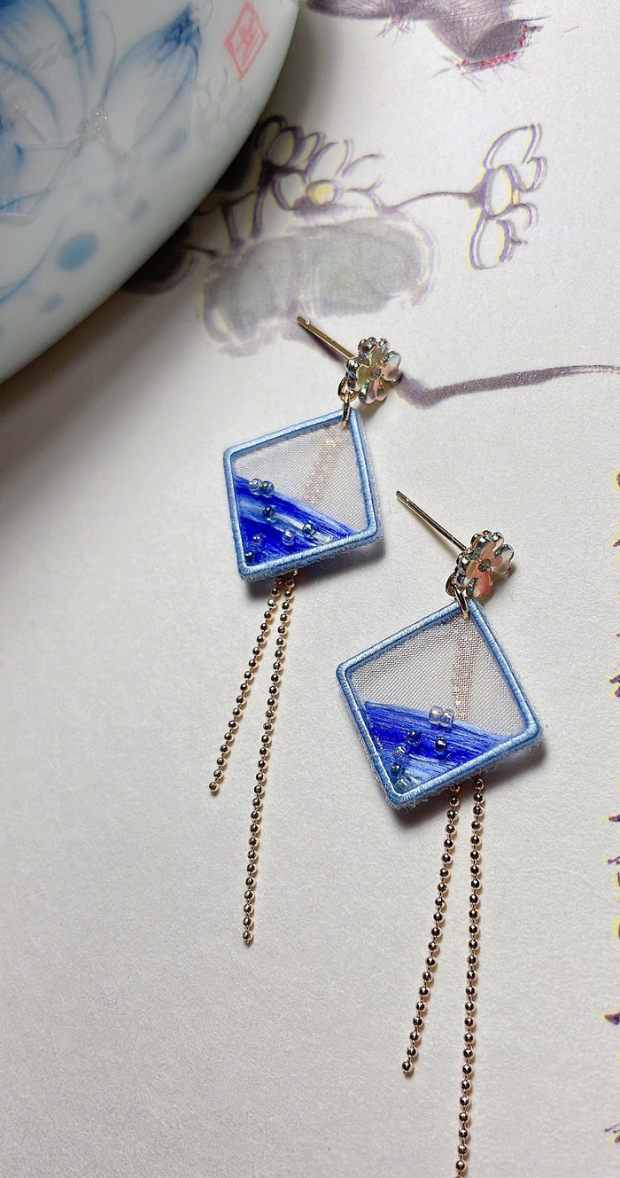 “泉”在济南过大年丨逛趵突泉，这些文创值得带走！