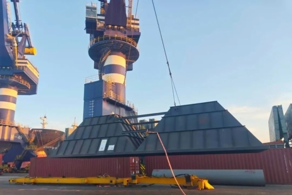 助力“中国制造”高效出海！烟台港印尼航线件杂货吞吐量俩月超15万吨