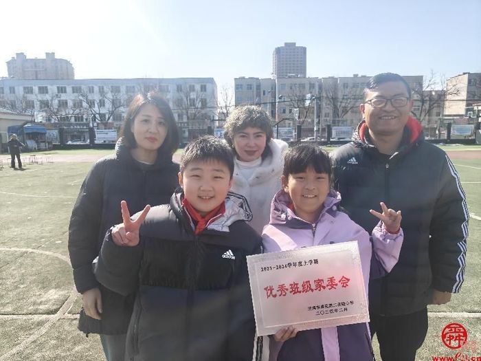 以“心”迎“新”，筑梦启航——济南市莱芜第二实验小学三13中队举行新学期启航仪式