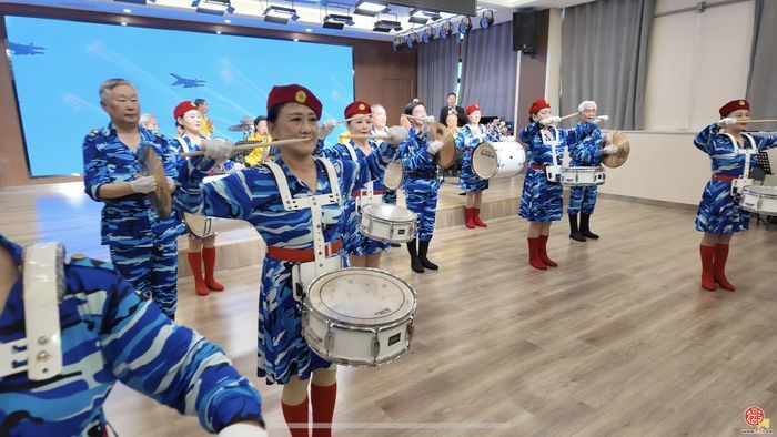 大手牵小手，济南市历下区燕山小学孩子们的儿童节这样温暖度过~