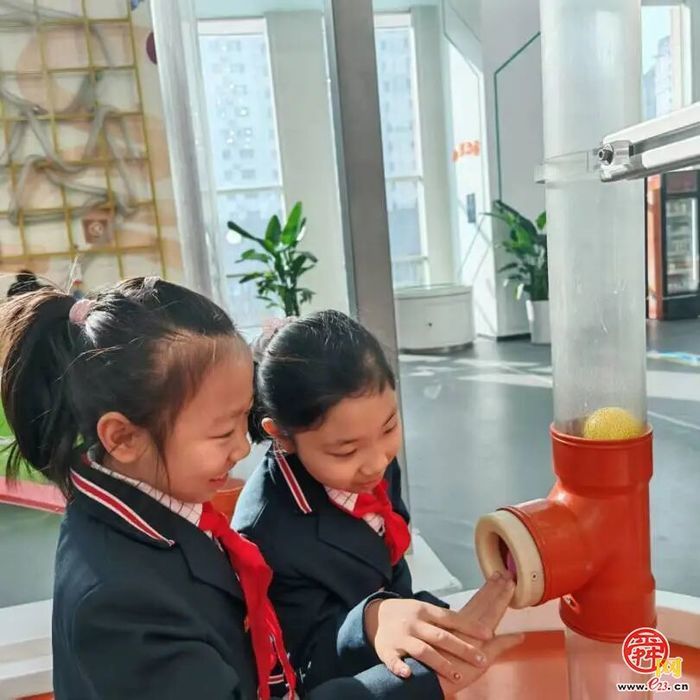 童心探科学 筑梦向未来——历下区龙鼎实验学校三(3)中队红领巾寻访主题实践活动