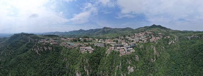 一年四季 泉在济南丨悬崖古村逯家岭 云端之上的诗意乡村