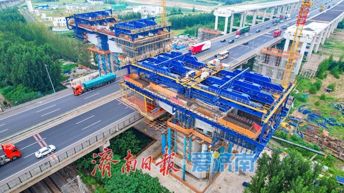 全国首条“6改12”高速公路建设取得关键进展 京台高速济齐段即将跨京沪铁路