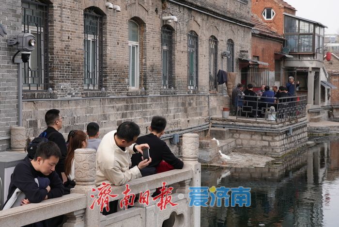 泉在济南过大年丨泉水人家年味浓，老城新春人气旺