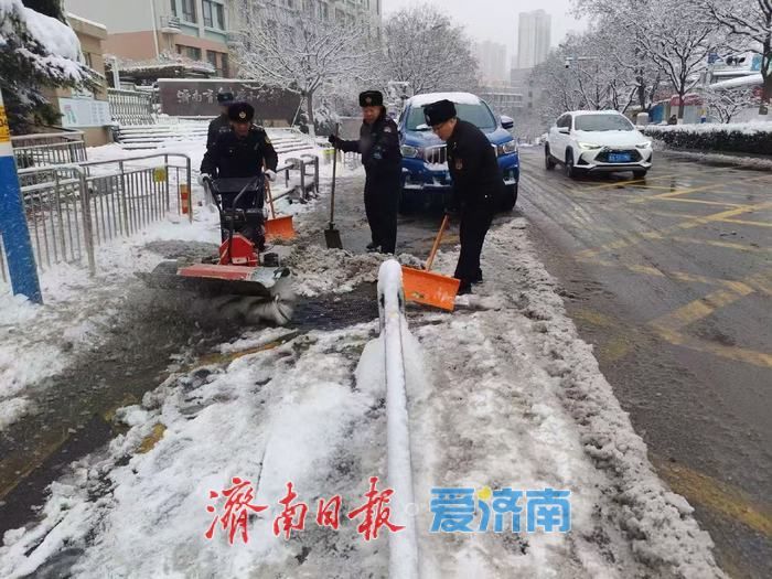 “雪”战到底！市中热血军团以雪为令，用同心暖意消融寒冬冰雪