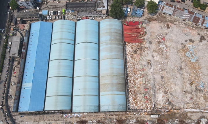 “41岁”五金机电市场搬迁拆除，原址将用于医院扩建