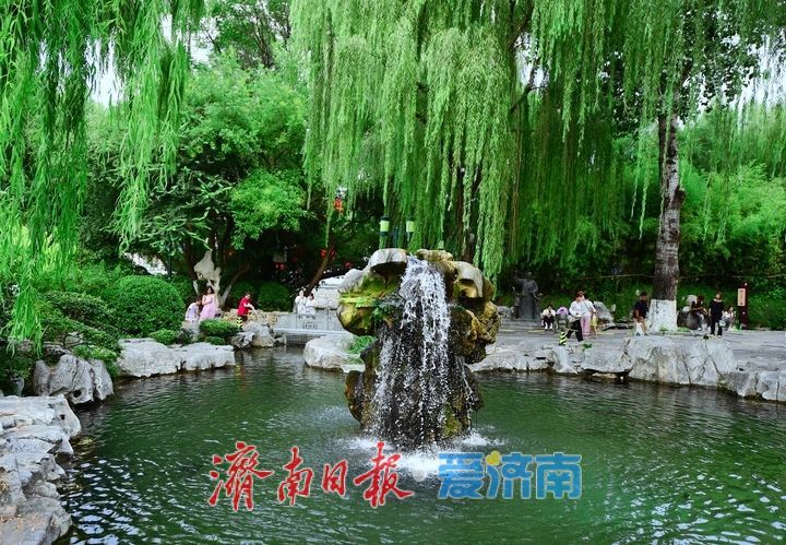 再破纪录，济南月牙泉实现持续喷涌一周年