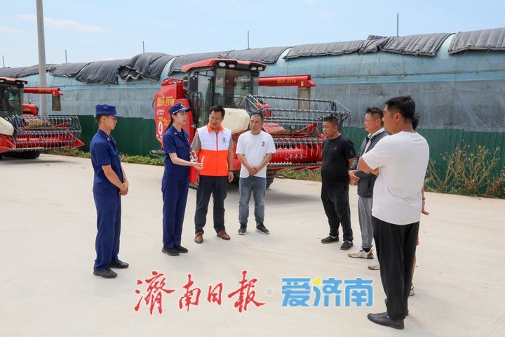 筑牢夏收防线，济南消防“麦”力守护