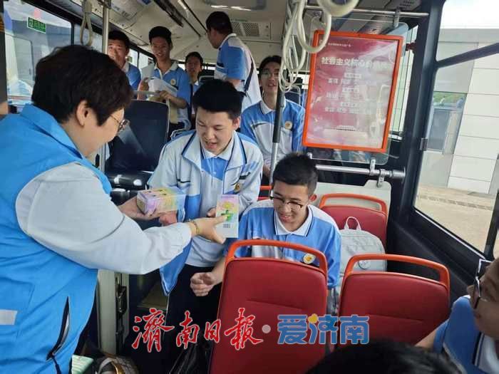 暖心护航赴考路！济南19条公交线路将开通考试专线车