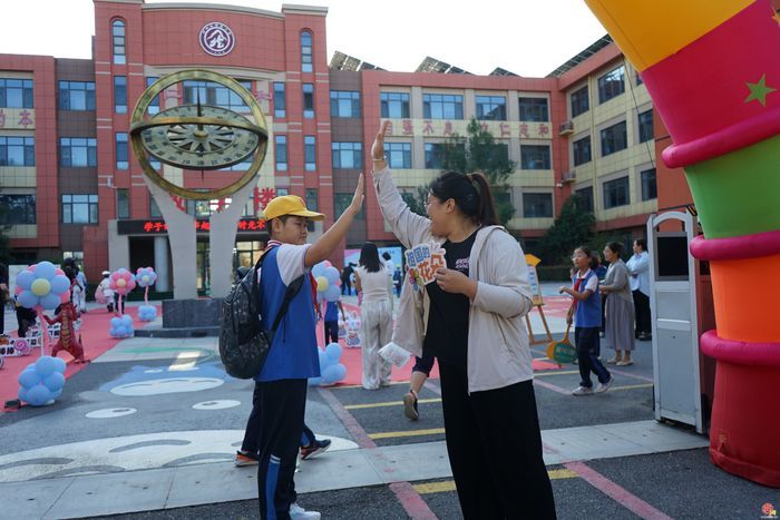 金秋启新程，济南市历城区殷陈小学暖心迎新点亮开学第一天
