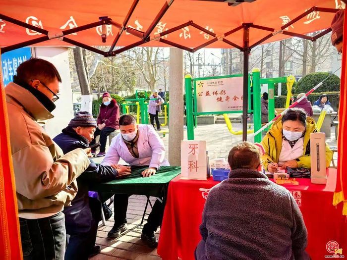 千佛山东路社区睦邻节：把脉问诊、逛吃寻味一站全