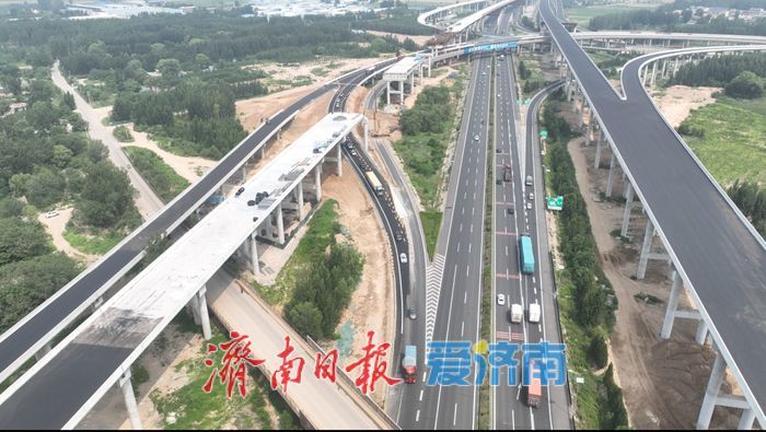 项目强省会｜京台高速齐济段改扩建项目槐荫枢纽互通G匝道正式通车
