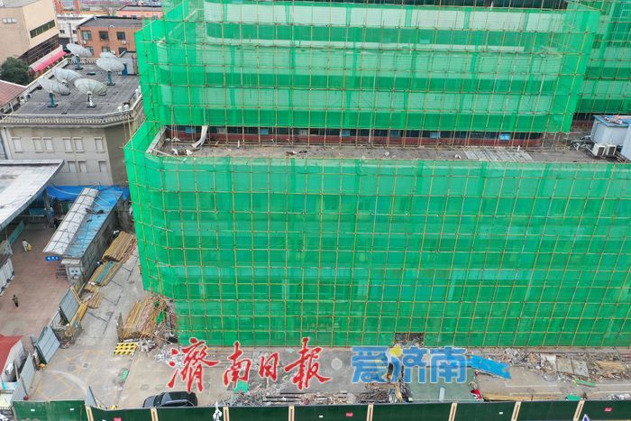 济南天龙大厦拆迁进行时，火车站南广场升级在即