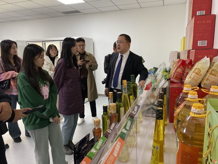 “云话山东”走进烟台  