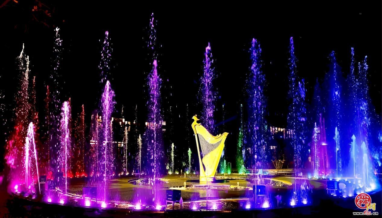 清明首日如梦令景区迎客流高峰 十二花神巡游引爆踏春热潮