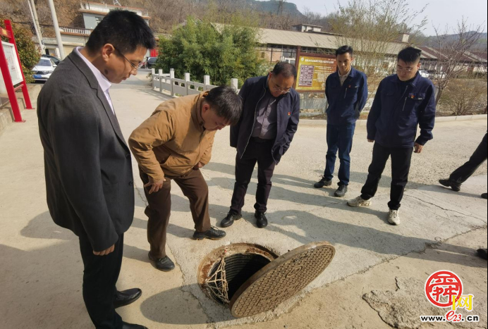 党建引领护水脉 跟着项目看水网——五支部联合开展“世界水日·中国水周”主题党日活动