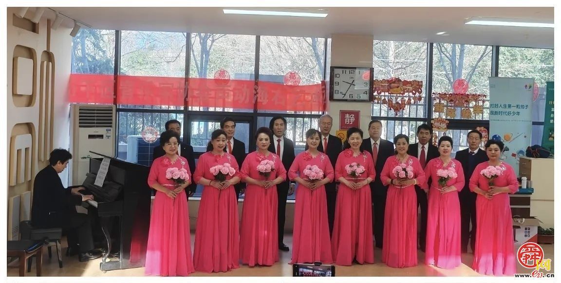 声动海右艺彩飞扬！甸南社区携手海右艺术团奏响2026新年声乐华章