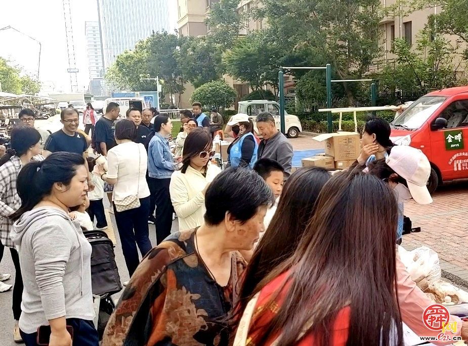 章丘这场“集”  烟火气拉满！泉水人家2026首场社区行热热闹闹收摊啦