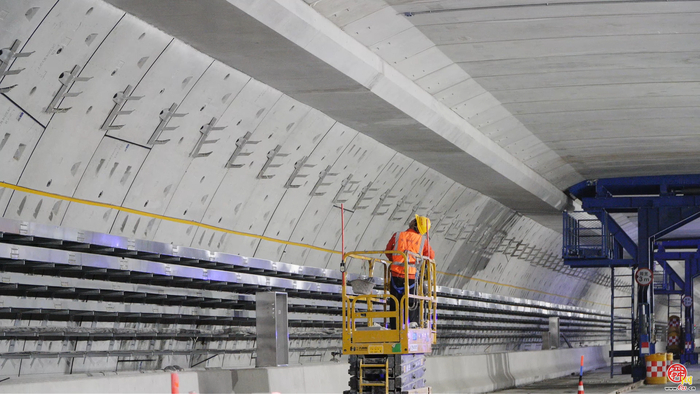 黄河之下——致敬劳动者