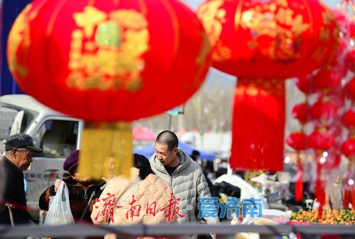 新春走基层｜满集“中国红”，染出年味浓