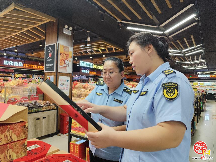 “双节”市场监管不打烊 守护泉城放心消费
