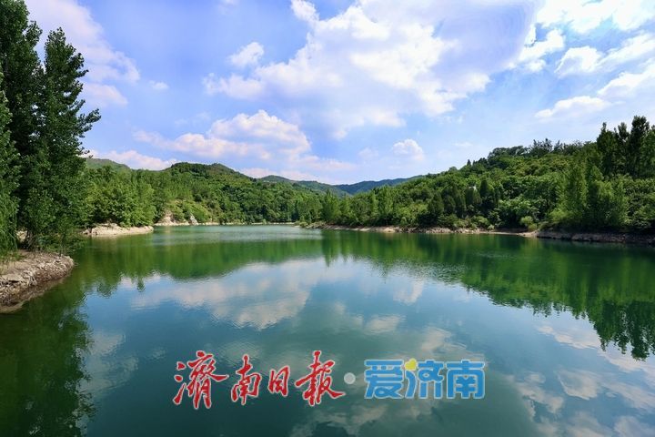 水天一色！济南雨后“治愈系”蓝天白云上线