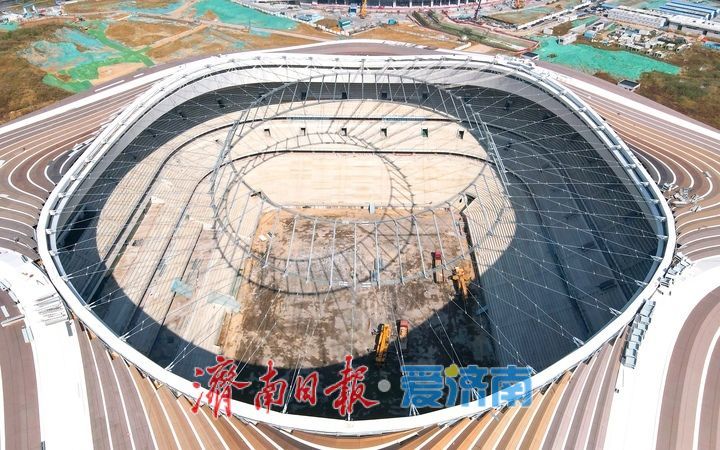 九曲黄河落“金碗” ，济南6万座专业足球场初展雄姿