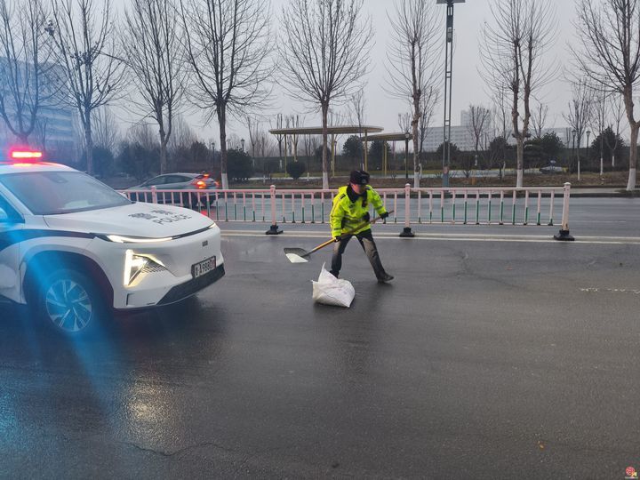 ������ѩ��Ϯ ���Ͻ�����벢�ٱ���ͨ...