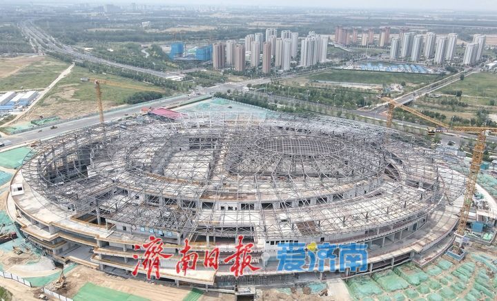 项目强省会｜山东在建最大规模水上赛事场馆即将开展金属屋面施工
