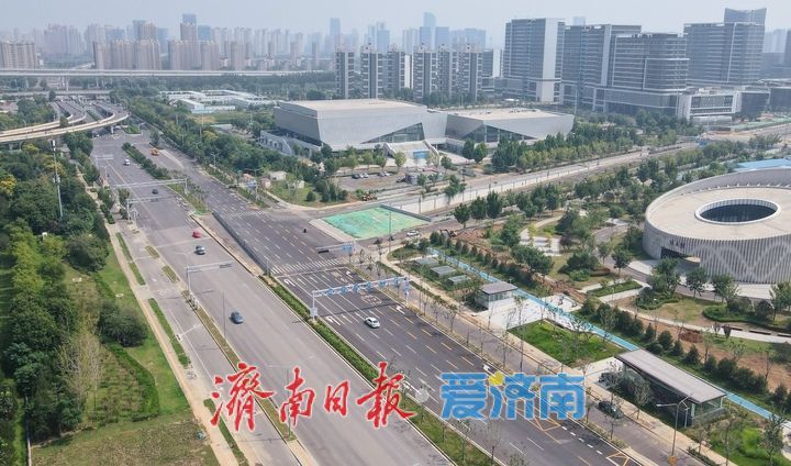 项目强省会｜青岛路济南国际医学中心立交至医学大道段恢复双向通行