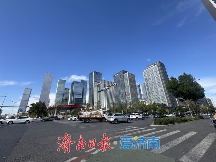一年四季 泉在济南丨秋雨初歇 泉城济南迎来澄澈秋日