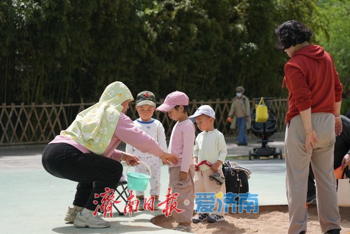 大明湖畔童趣浓！儿童友好乐园成亲子欢乐新坐标