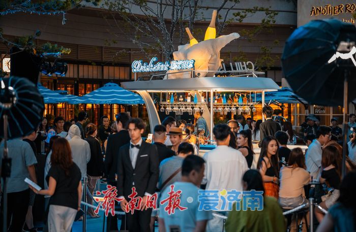 进商圈、进企业、进街区，政策精准触达——济南培育消费“三新”生长力