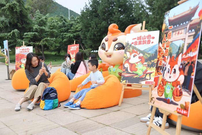 千佛山—佛慧山无障碍绿道今启用！邀“一城山色·登山打卡”活动近千市民见证