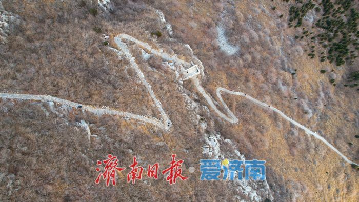 俯瞰群山超壮观！共绘胡山森林公园冬日山河图