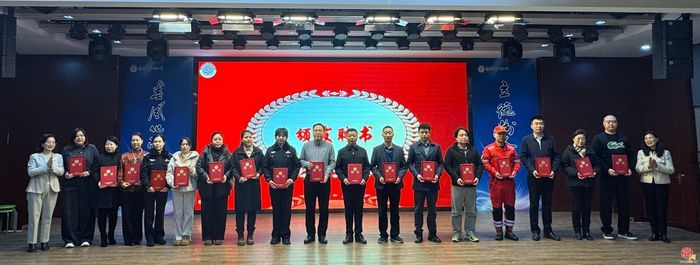 聚焦成全 共话成长丨济南市纬二路小学第十五届“童乐汇”暨“成全·成长”教联体正式成立