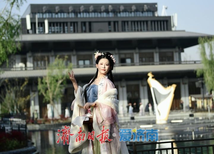 济南首座宋词文化沉浸式演艺乐园正式亮相