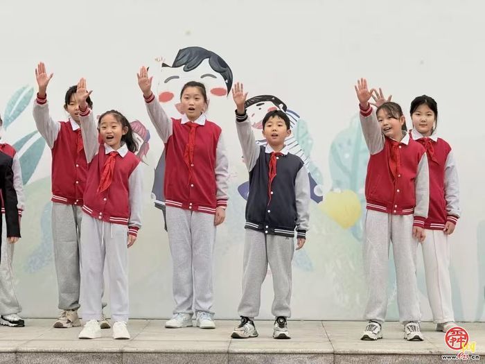 你好，火星！你好，童年！济南市市中区泉泽小学趣味性开学第一课！