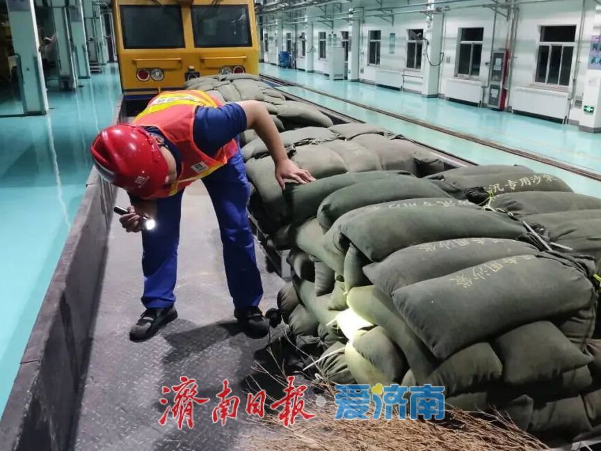 一场降雨“遇见”市民与地铁的双向奔赴