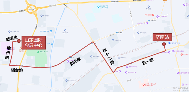 首届高层次人才招引大会11日举行，济南公交将开通5条摆渡线路、8所高校直达线路，求职者可凭预报名二维码免费乘坐