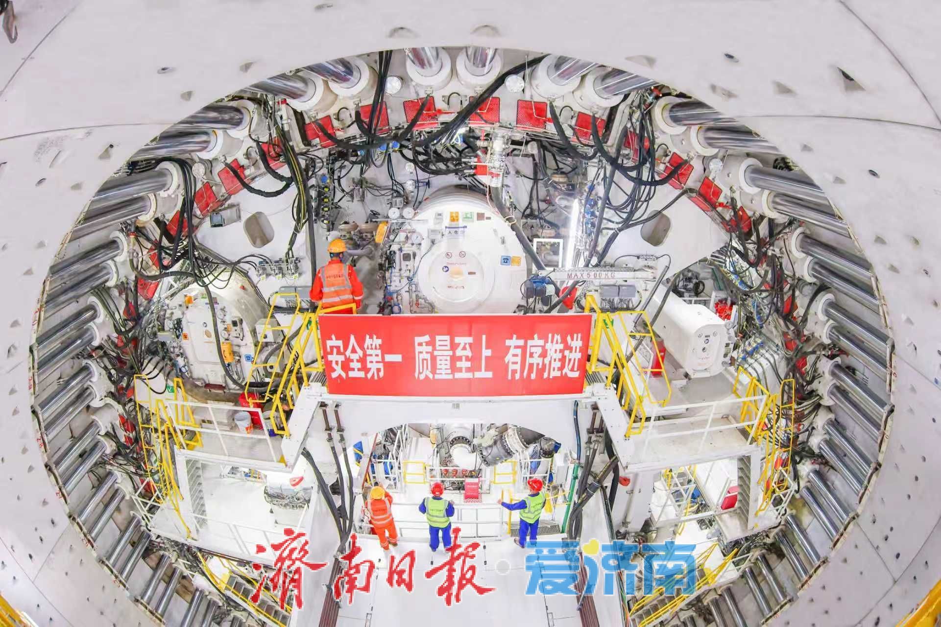世界最大直径水下盾构隧道 济南黄岗路黄河隧道建成通车